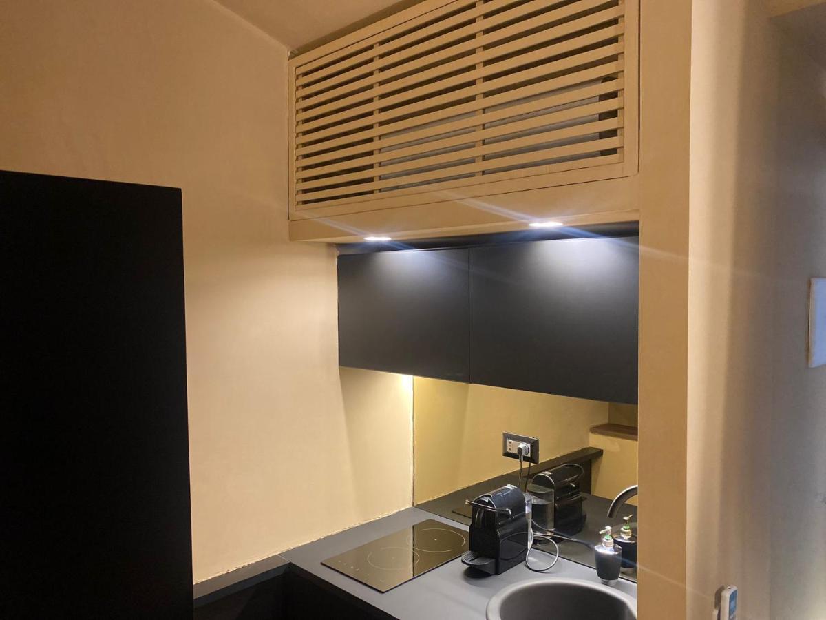 Montesantogroup Suite House Nel Centro Di Napoli מראה חיצוני תמונה